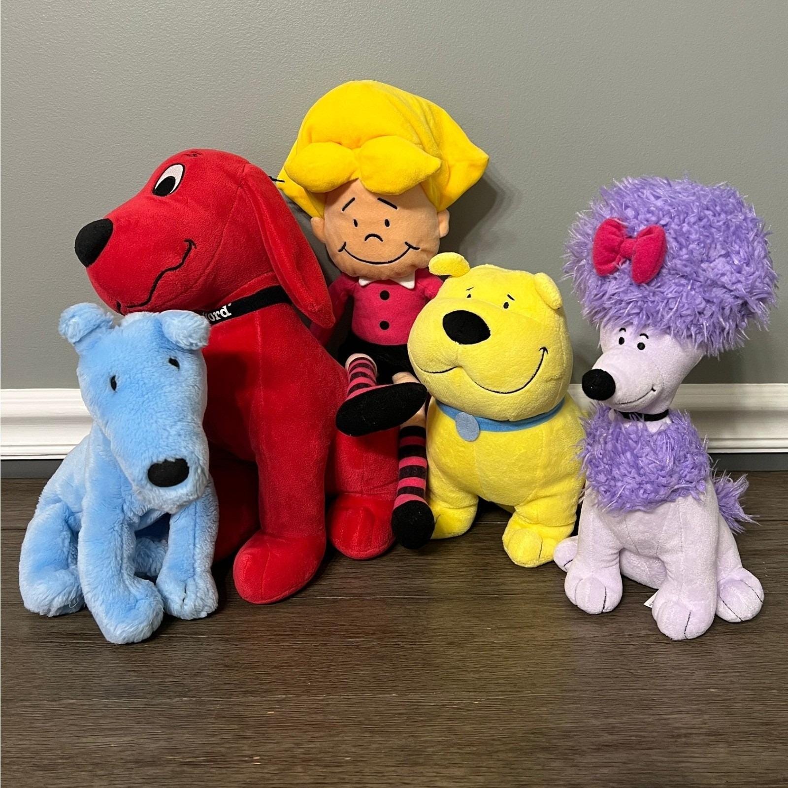 Kohl's Cares Clifford, T-bone, Emily Elizabeth, & Chloe Plush Set