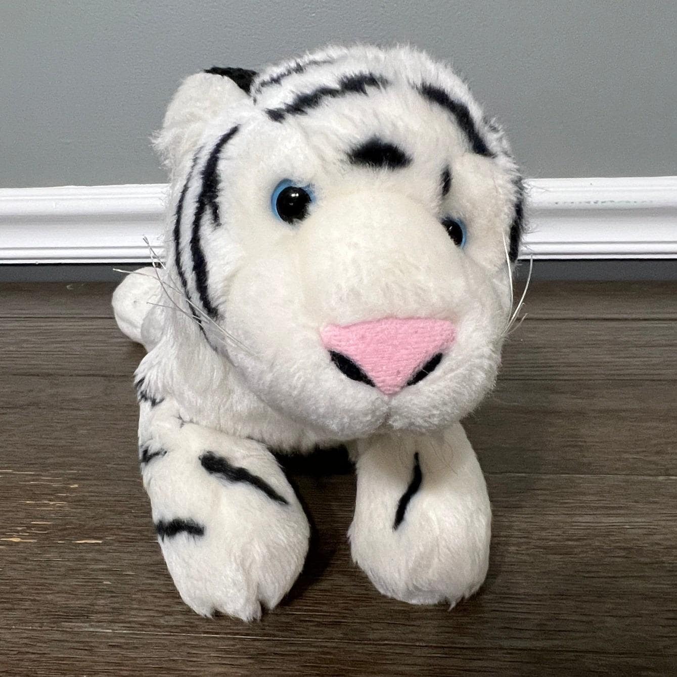 White Tiger Plush Stuffed Animal Toy Blue Eyes Pink Nose Black
