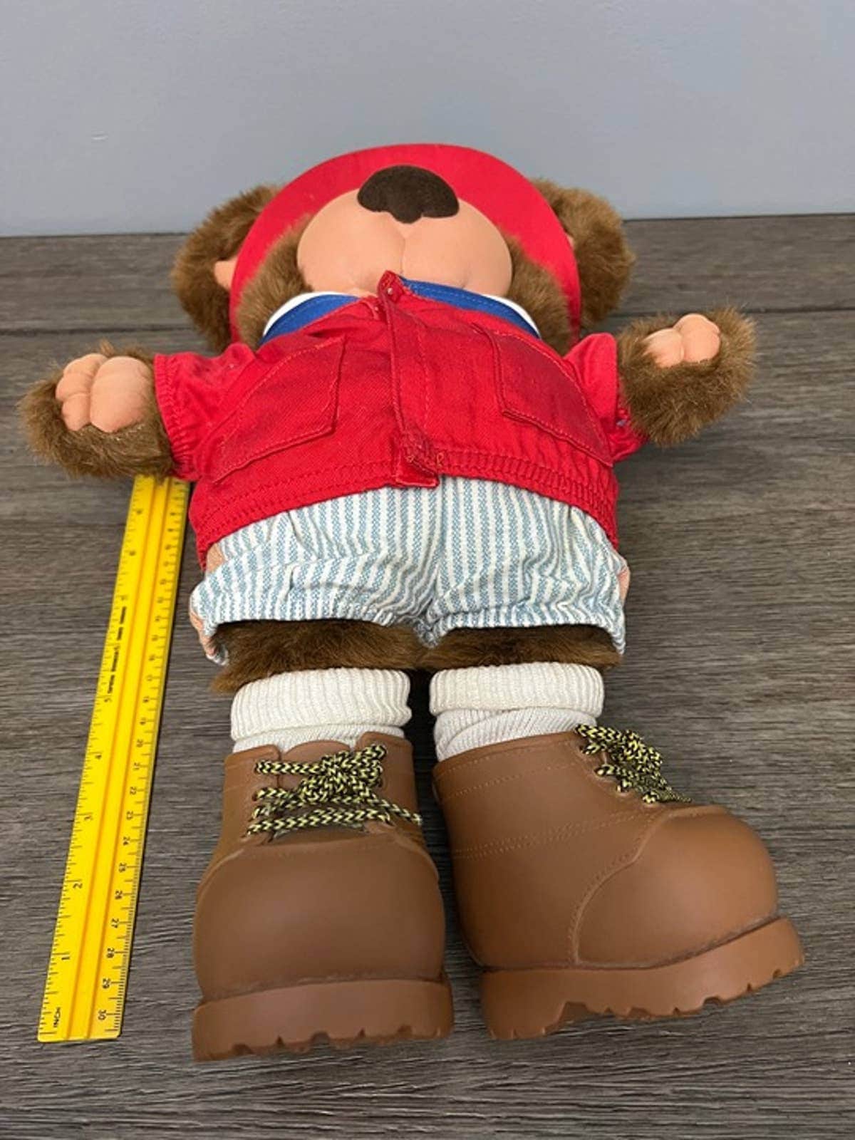 Xavior Roberts Furskins Vintage 80's Baseball Hank Spitball Bear