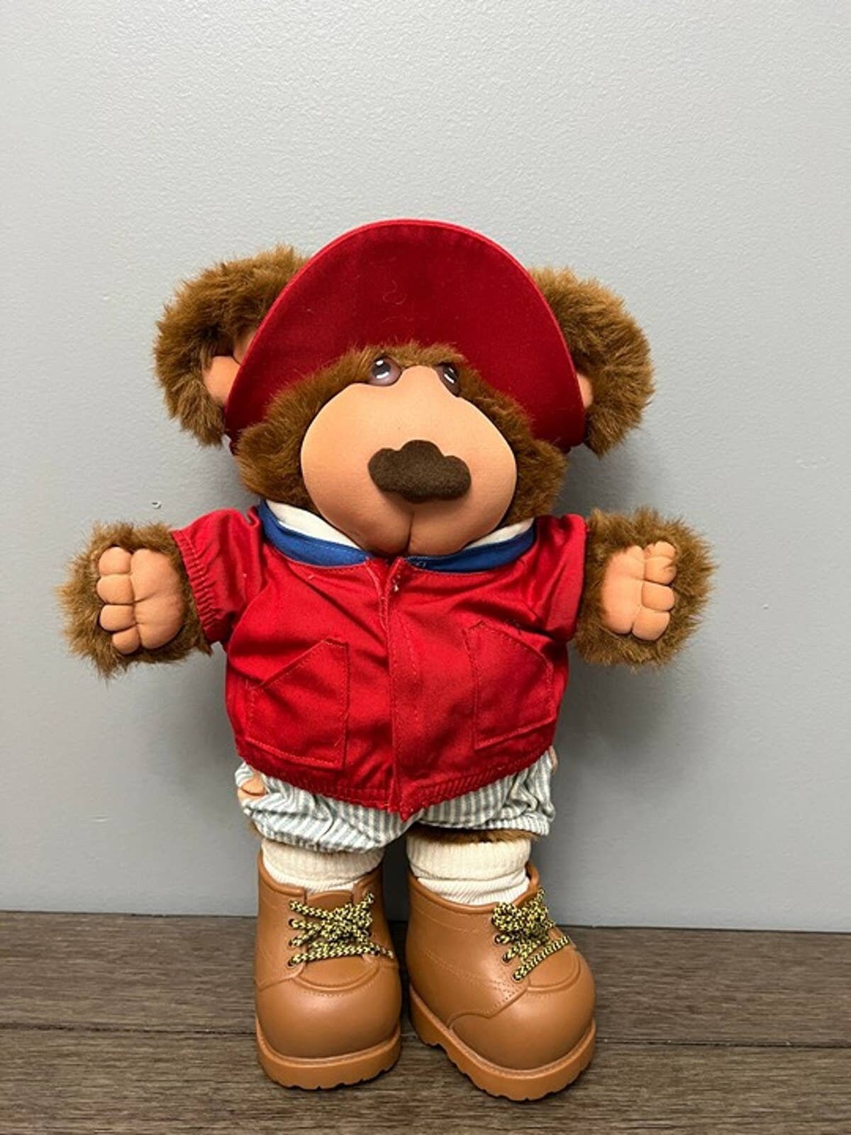 Xavior Roberts Furskins Vintage 80's Baseball Hank Spitball Bear