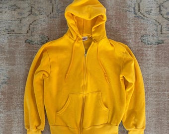 Vintage Bassett-Walker Yellow Zip Up Hoodie Sweatshirt Medium Acrylic Cotton