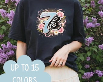 Camiseta 7 Brew Coffee para o Dia das Mães | Camiseta Floral com Estampa 7B para o Dia das Mães | Camiseta Branca Comfort Colors | Presente Fofo para Mãe Amante de Café