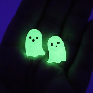 Cute Ghost Stud Earrings | Ghost Earrings - Halloween Earrings - Spooky Earrings - Glow in the Dark Earrings - Small Earrings