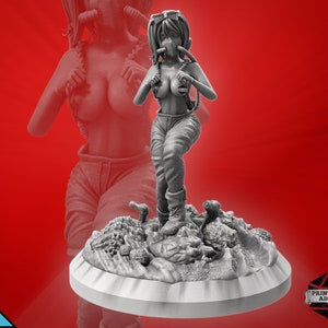 Survivor Walker Miniature | Topless Dregs Walker Female Miniature | NSFW Figure | 75 mm