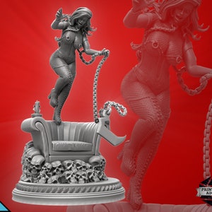 Bloodthirsty Mistress Miniature | Attacking Vampiress | Highly Detailed Print | SFW | NSFW Figure | for TTRPG like DnD & Pathfinder | 75mm