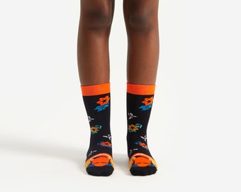 フリーダ・カーロ ソックス：オーガニックコットン ノベルティ クルーソックス