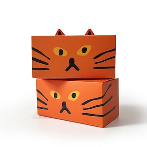 Cat Socks Gift Box: 3 Pairs Vibrant Artistic Socks