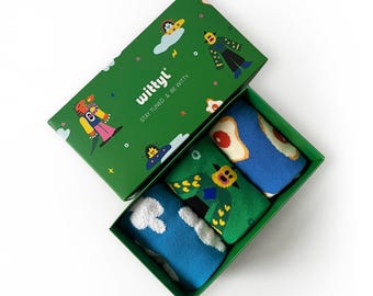 ノベルティソックスギフトボックス：エンボス加工された雲、卵、エイリアン - 3足セット