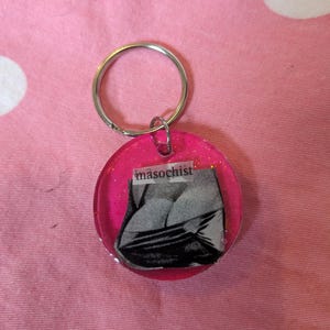 1.3&quot; resin keychain - imperfect