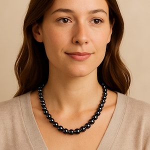 Black Beaded Necklace for Women – Elegant Glossy Beads Jewelry – Classic Gift for Her – Statement Choker for Evening or Work