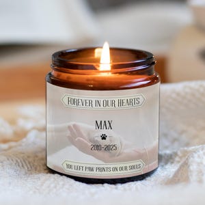 Personalized Pet Memorial Candle, Custom Dog Loss Gift, Pet Remembrance Candle with Name and Dates, Forever in Our Hearts, Pet Loss Gift