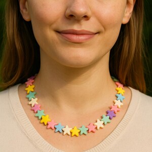 Rainbow Star Bead Necklace – Colorful Y2K Choker for Girls & Teens – Cute Gift for Her – Pastel Kawaii Jewelry – Festival Accessory