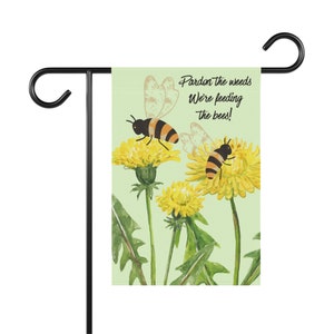 Feeding the Bees! Double-Sided 12&quot;x18&quot; Outdoor Garden Flag, No Mow May Bees Garden Flag, Gifts for Gardeners, Gifts for Beekeeper, Pollinate