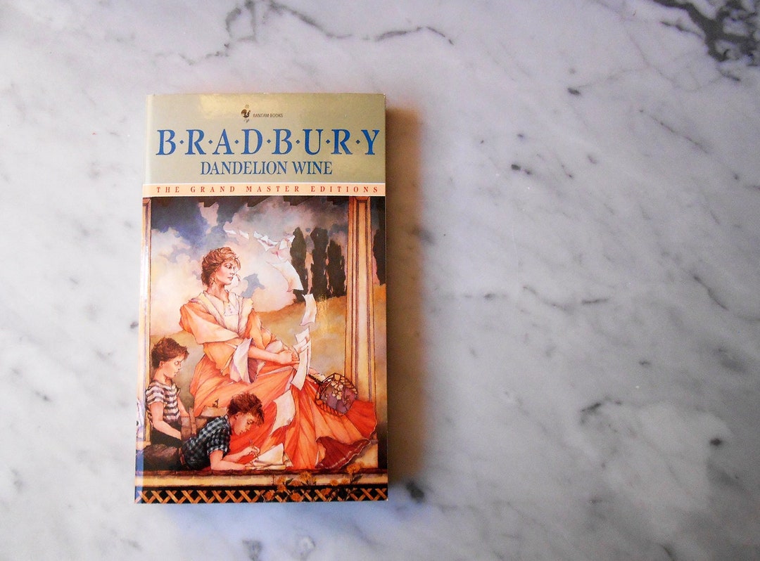 Dandelion Wine Ray BRADBURY / Classics / FICTION / Fine Paperback / Bantam / Bradbury Novel