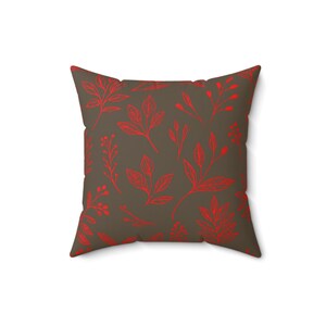Elegant Red Leaf Accent Cushion, Modern Boho Botanical Throw Pillow Cover for Sofa & Bed, Decorative Nature-Inspired Home Decor Gift