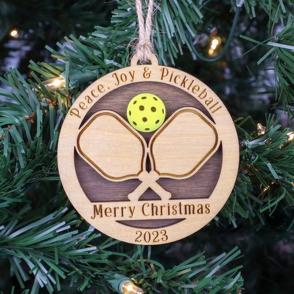 Pickleball Gifts 60+ Gift Ideas for 2024