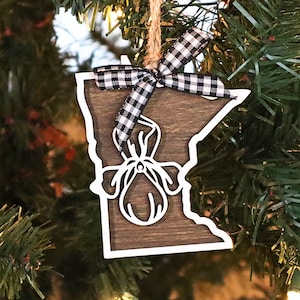 Minnesota State Ornament, Lady Slipper Flower, Minnesota State Flower, Minnesota Gifts for Her, New Home Gift, Moving Away Gift, MN Decor