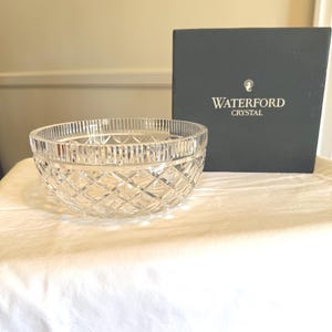 Cuenco vintage de cristal Waterford con diseño Killeen y caja