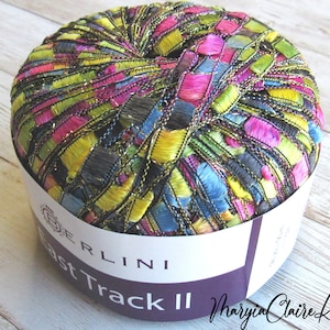 Italian metallic ribbon ladder yarn Berlini East Track, 1/4&quot; (5mm) nylon multicolor trellis ladder yarn in rainbow colors with gold lurex.