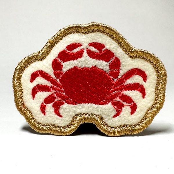 Dungeness Crab Patch - Iron on Applique Inspired by the Oregon Coast Beaches - For Bags, Backpacks, Jeans, Jackets - Great Gift under 10