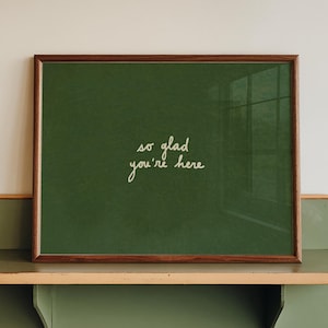 So Glad You're Here Print: Entryway Wall Art, Guest Room Decor (Digital Download, Horizontal)