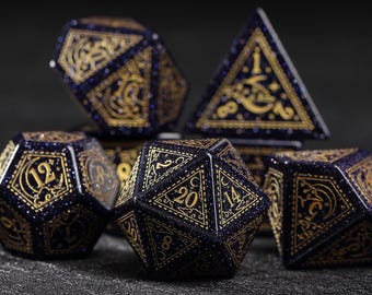 Nebula Blue Sandstone-dobbelstenenset: handgegraveerde polyedrische RPG-games