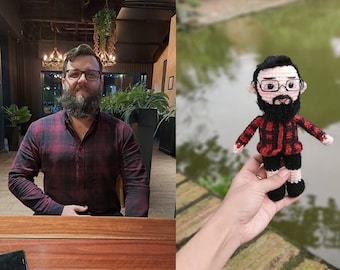 Muñeca de crochet personalizada, Muñeca similar, Muñeca personalizada, Muñeca de retrato, Muñeca Mini Me, Muñeca de peluche personalizada, Mini muñeca humana, Muñeca amigurumi
