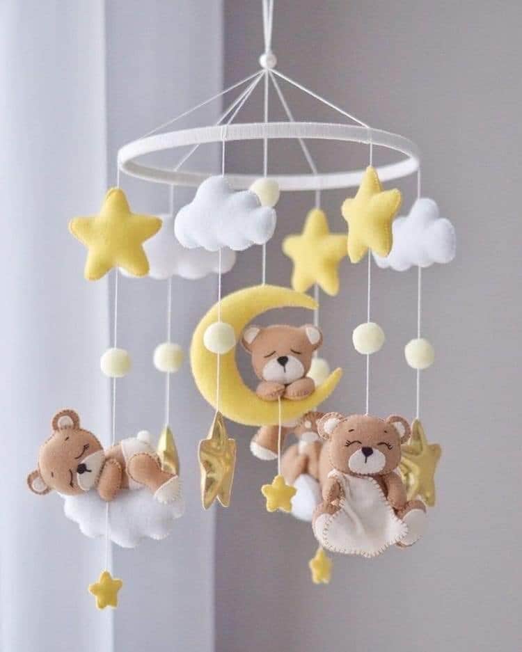 Baby mobile, bear nursery mobile, Sleeping bear mobile, Baby bear nursery cot, baby shower, baby nursery, baby room decor, babyshower