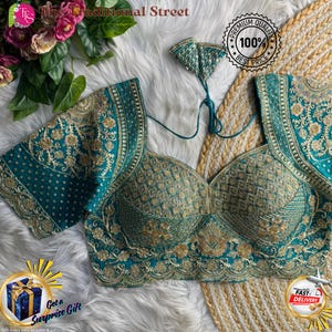 Blusa de noiva estilo Madhubala: Bordados elaborados em zardozi, pingentes sofisticados e mangas elegantes.