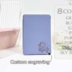 Funda para ebook con grabado personalizado del logotipo de naipes para Kindle (2024), Paperwhite (11.ª y 12.ª generación), Oasis (10.ª generación, 2019), Kobo Libra Color y Clara Color.