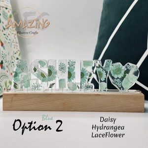 Luz de noche con letras de resina y flores prensadas, grabado de flores del mes de nacimiento, regalos únicos para bodas, Navidad y cumpleaños, decoración natural para el dormitorio y el hogar.