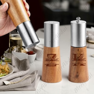 Custom Wooden Salt and Pepper Grinders, Salt and Pepper Grinder Set, Salt and Pepper Shakers, Housewarming Kitchen Gift,Kitchen Tools 6 Inch