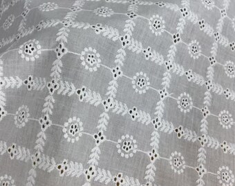 Tela de encaje floral, tela de algodón bordada, tela para vestidos de muñecas, vestidos de cóctel y trajes de bautismo.