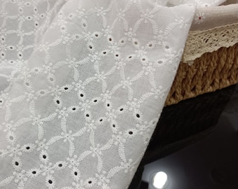 Tela de algodón, tela color blanco roto, tela de encaje de algodón con ojales