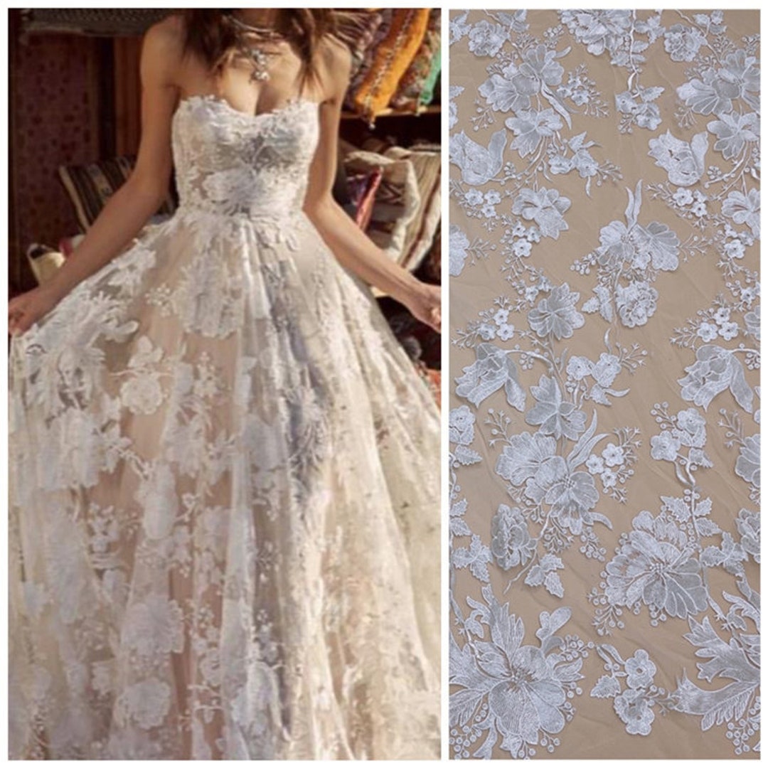 Ivory Flower Lace Naomi main image 1