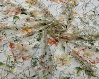 Kolorowa koronkowa tkanina z kwiatowym haftem, cekinami i koralikami, koronkowa tkanina z kwiatowym wzorem na suknię haute couture, wieczorową suknię teatralną, na uroczystość