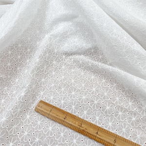 Pretty Flowers Trim Fabric, Cotton Eyelet Lace Fabric, Off white Eyelet Skirts Fabric, Chic Boho Dress Lace Fabric by the yard