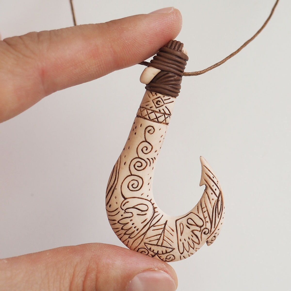 Moana Fish Hook Necklace Disney Aulani on Mercari | Fish hook necklace, Hook  necklace, Handmade necklaces