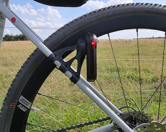 Radar light mount for seat stay - no space on seatpost - Garmin Varia Bryton Garmin Wahoo Trackr Magenta Gravel bike Bikepacking