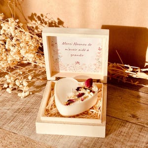 Vela de corazón personalizada. Vela de flores secas. Vela en forma de corazón. Regalo para niñera, abuela, mamá, maestra. Pregunta por la madrina.