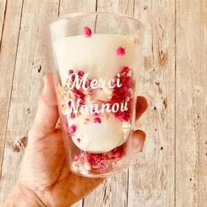 Large flower candle. Personalized candle. Nanny, teacher, mother, godmother gift candle. Dried flower candle. Double-walled glass.