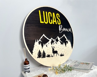 3D Holzschild mit Namen: Mountain Deer Kinderzimmerdeko