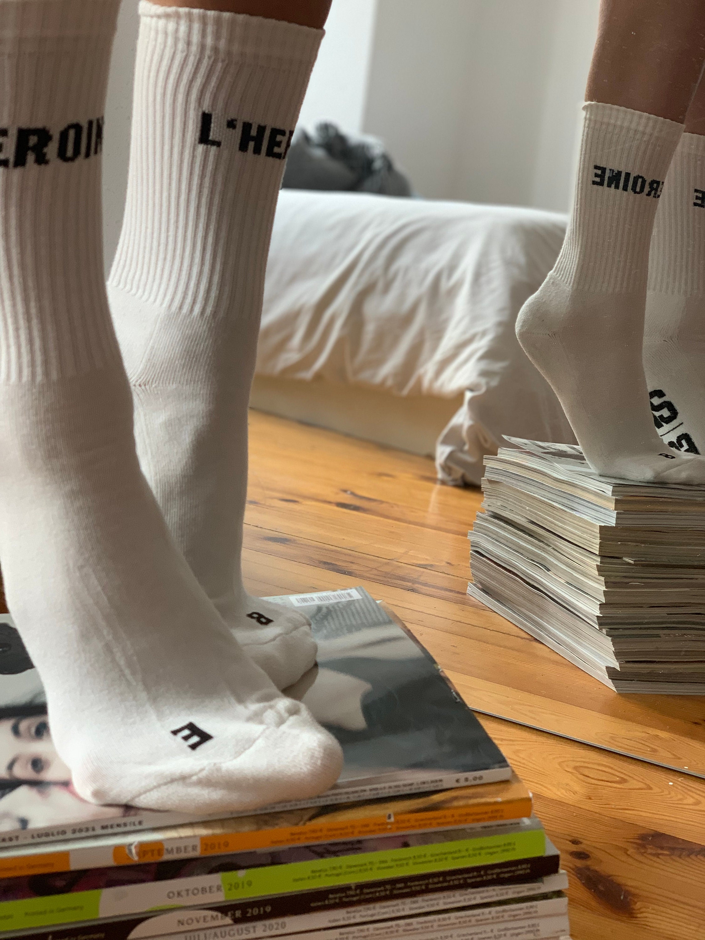 Mens sweaty socks discount