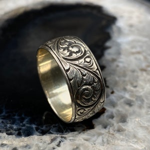 Engraved Wedding Band, 925K Sterling Silver, Engraved Ring, Unique Wedding Band, Gift For Him, 10mm Ring, Man Wedding Band, Rustic Band