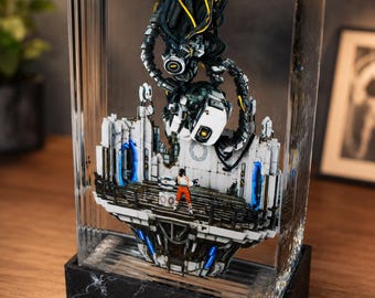 Genetic Lifeform and Disk Operating System GLaDOS Resin Sculpture Lamp