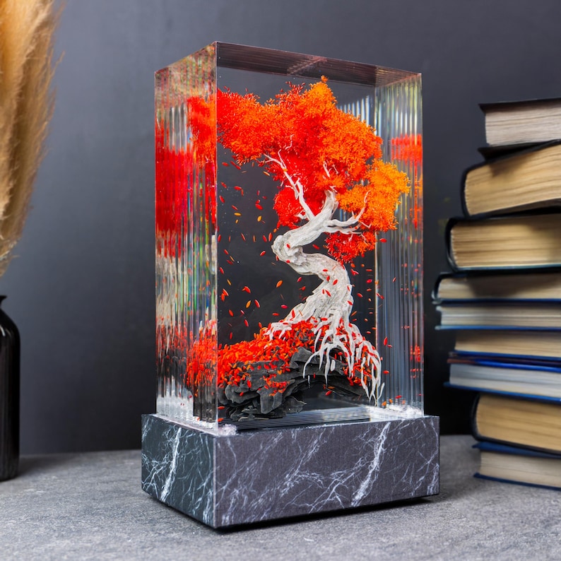 Lámpara de resina de bonsái otoñal: escultura de luz nocturna con follaje otoñal