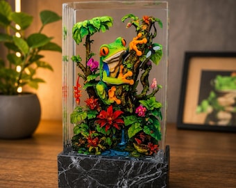 Rainforest Frog Resin Lamp