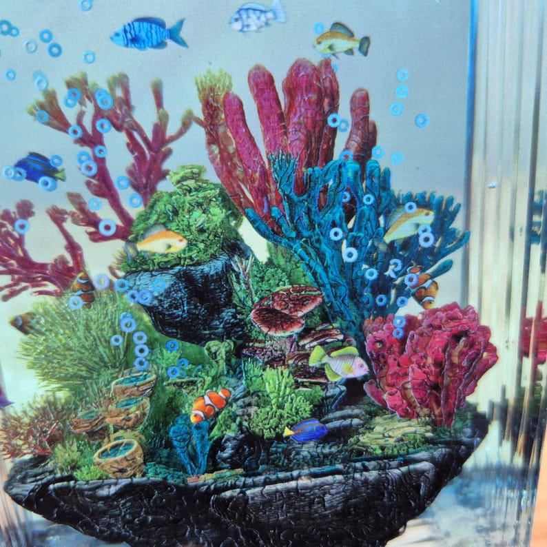 Fresh Look at Aquarium Resin Lamp Coral Reef Fish Light Ocean Decor