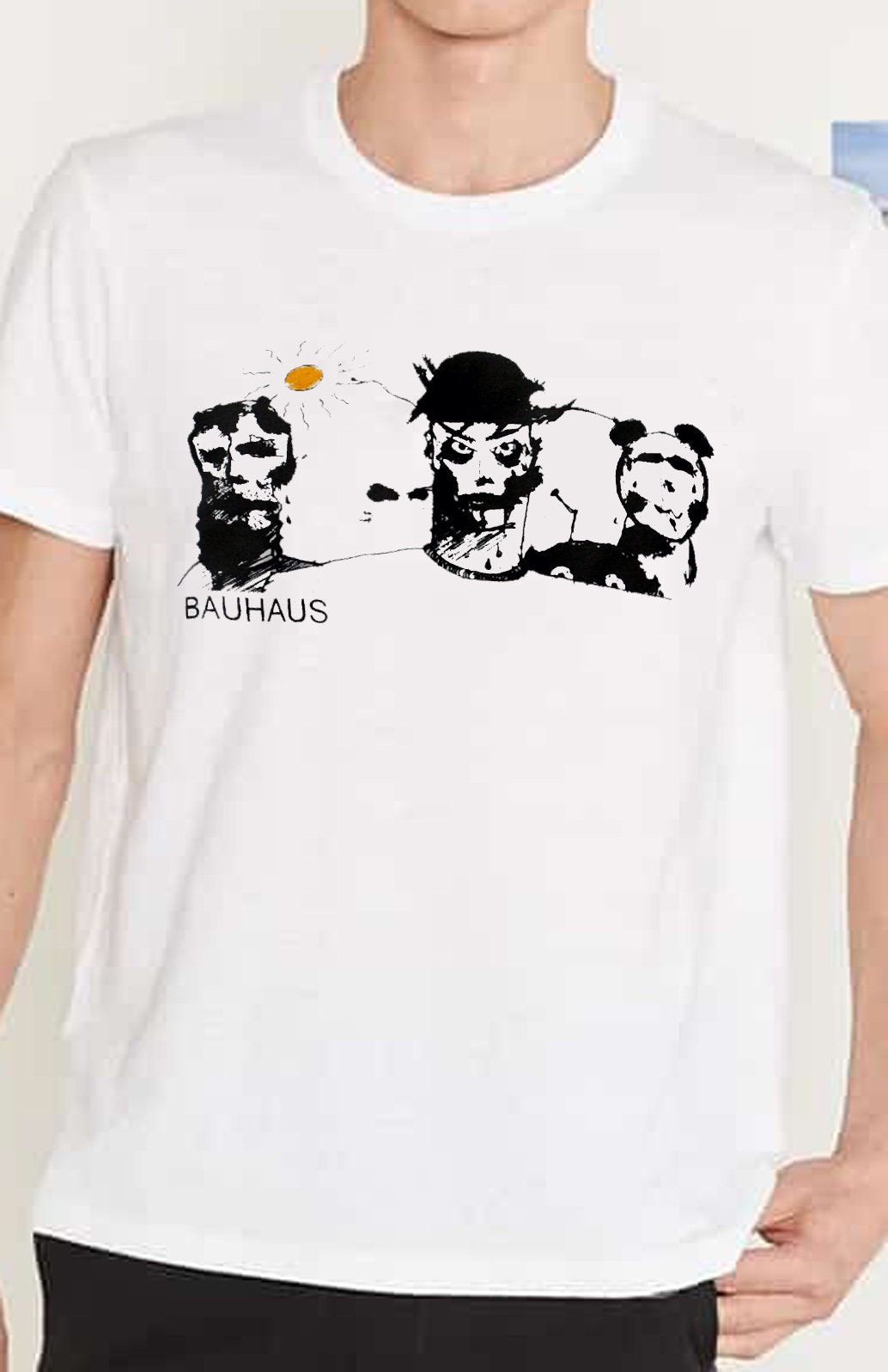 Camiseta Oficial Bauhaus Con Logo Dorado - Algodón Y Manga Corta Para Un Look Clásico