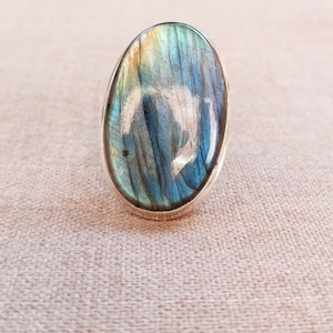 Labradorite Ring ,Oval Ring ,Gemstone Ring Big Stone,Ring 925 Sterling Silver Ring Labradorite Jewelry Boho Ring Statement Ring Gift For Her
